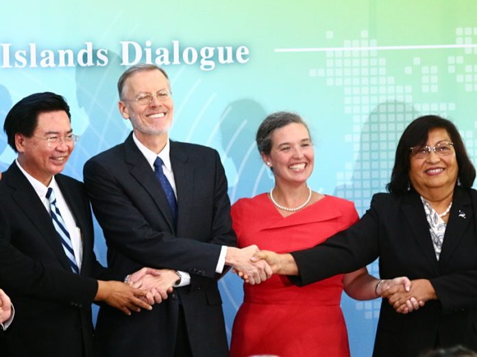 Taiwan les Etats-Unis et les Iles du Pacifique main dans la main au premier dialogue des Iles du Pacifique (photo CNA)
