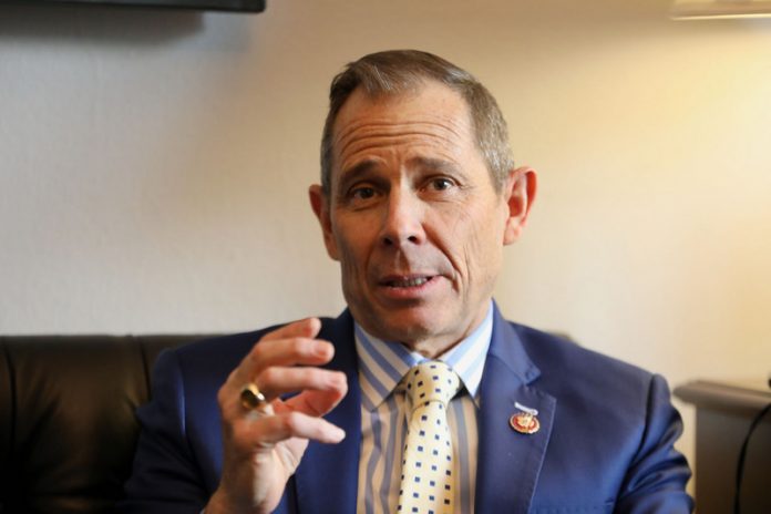 John R. Curtis, membre de la Chambre des représentants des Etats-Unis, est un des initiateurs du TAIPEI Act, entré en vigueur le mercredi 26 mars 2020. (Image : CNA)